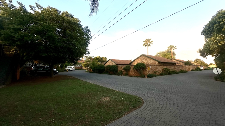 2 Bedroom Property for Sale in Highveld Gauteng