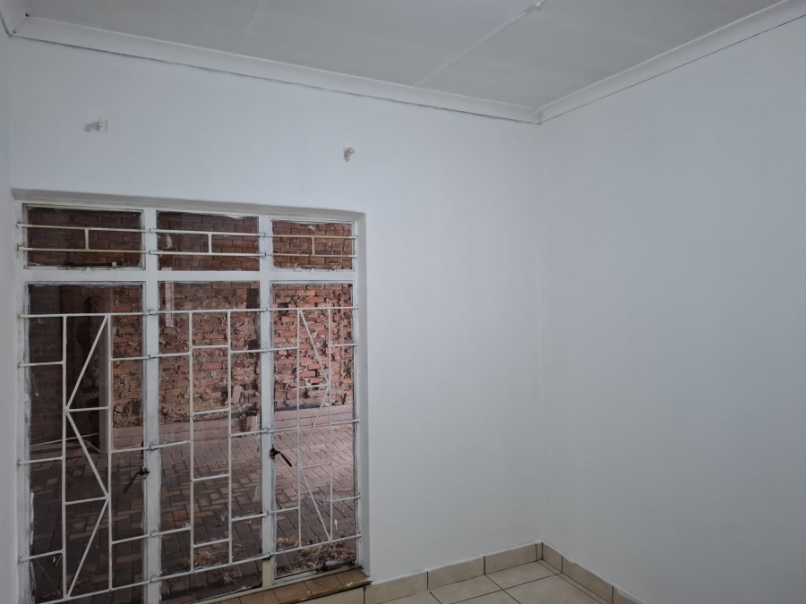 4 Bedroom Property for Sale in Booysens Gauteng