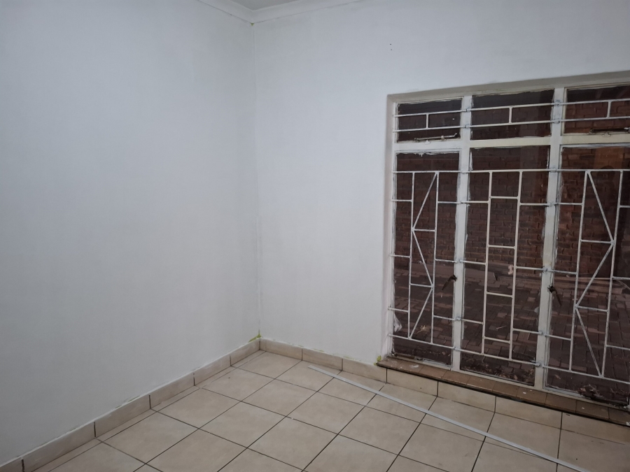 4 Bedroom Property for Sale in Booysens Gauteng