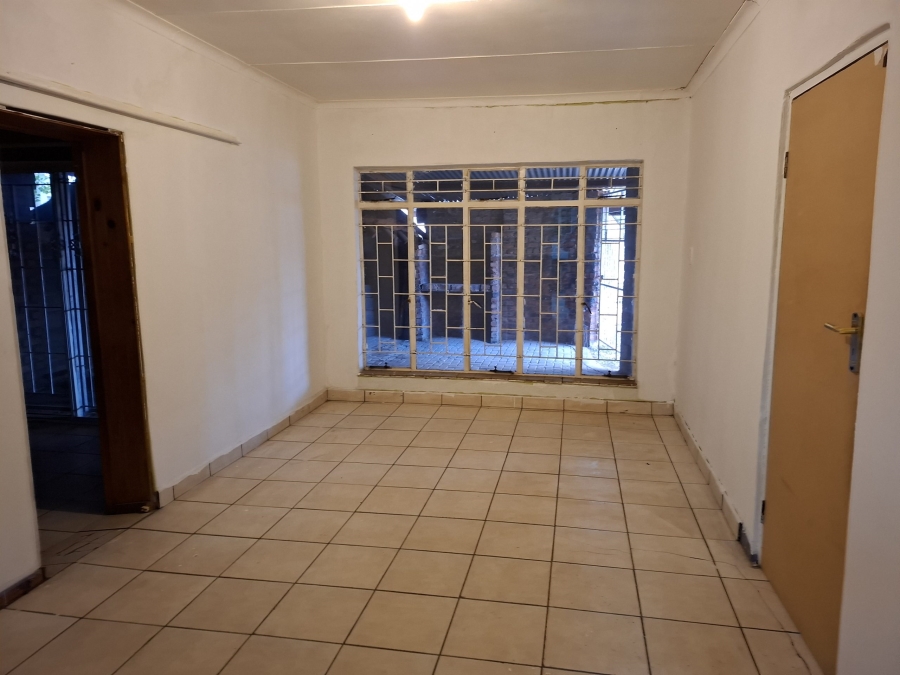 4 Bedroom Property for Sale in Booysens Gauteng