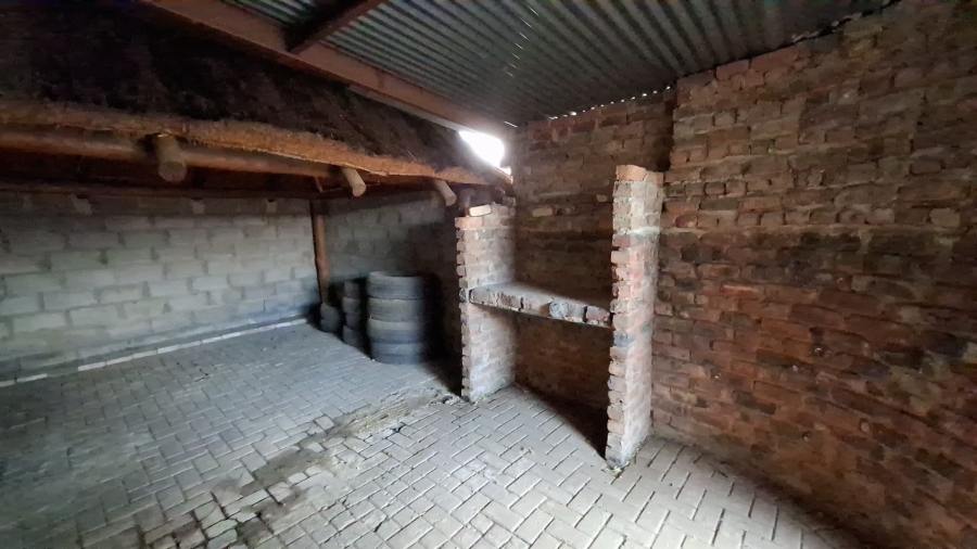 4 Bedroom Property for Sale in Booysens Gauteng