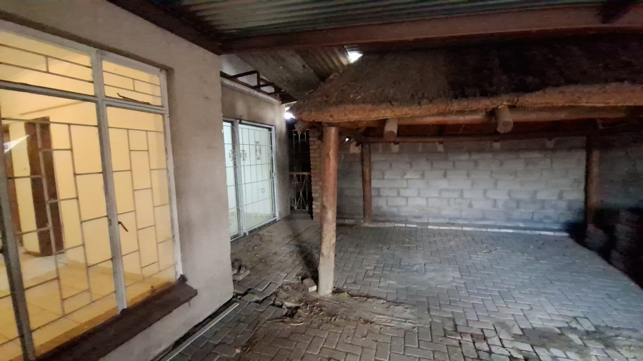 4 Bedroom Property for Sale in Booysens Gauteng