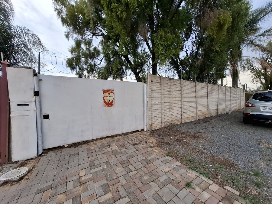 4 Bedroom Property for Sale in Booysens Gauteng