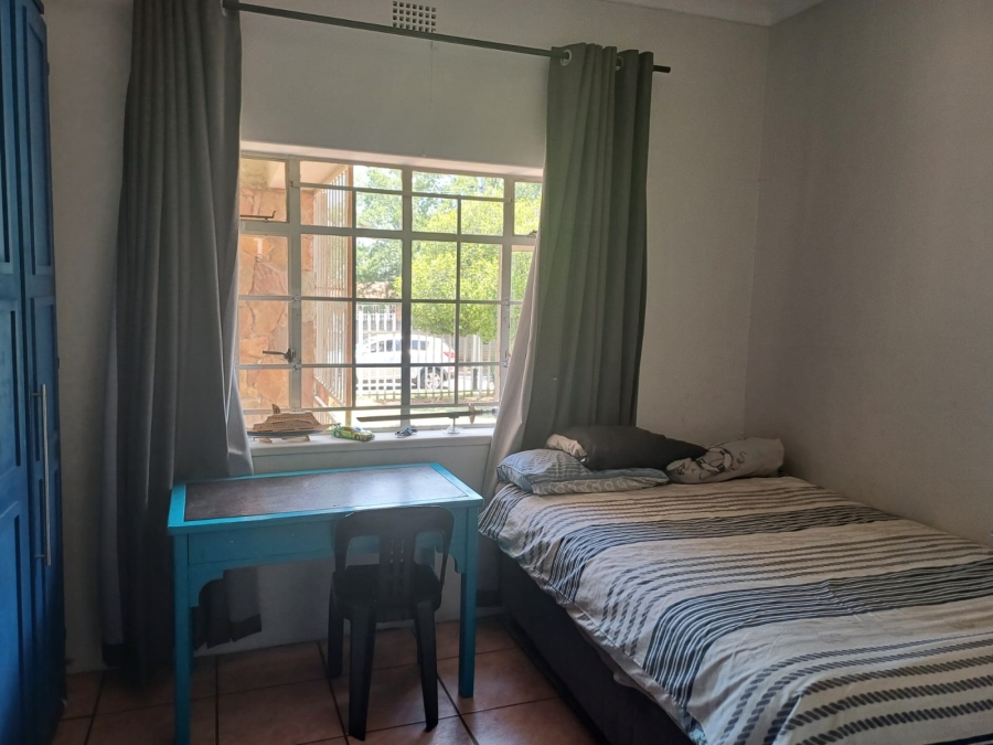 3 Bedroom Property for Sale in Discovery Gauteng