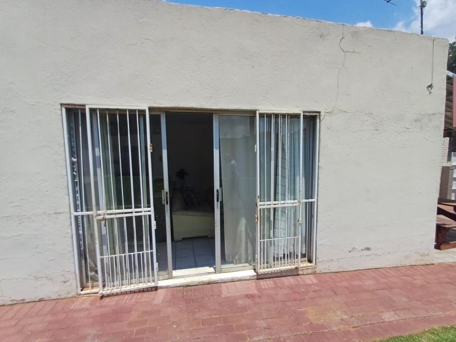 3 Bedroom Property for Sale in Discovery Gauteng