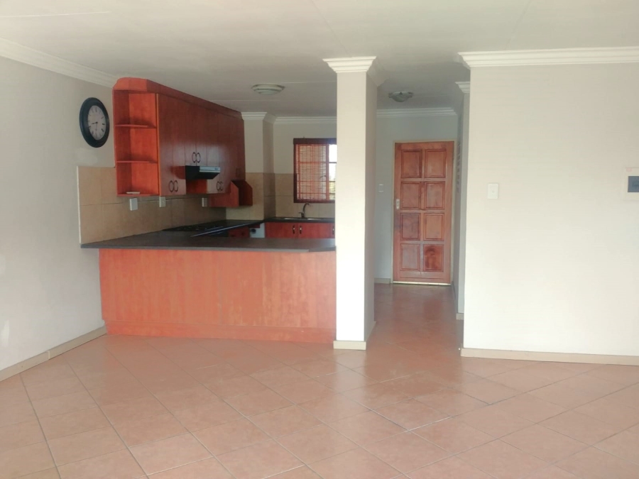 3 Bedroom Property for Sale in Kosmosdal Gauteng