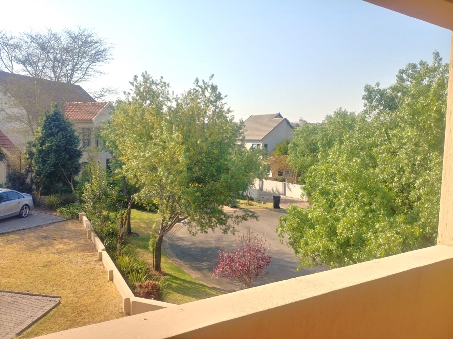 3 Bedroom Property for Sale in Kosmosdal Gauteng