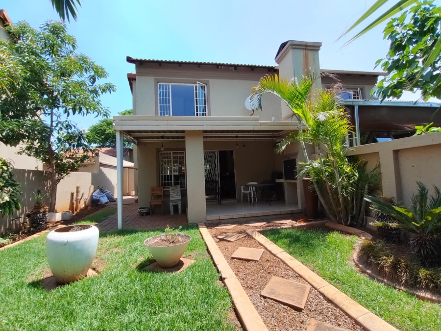 To Let 2 Bedroom Property for Rent in Montana Gauteng