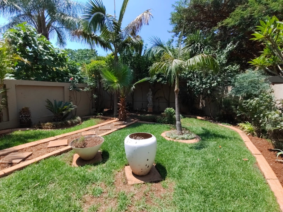 To Let 2 Bedroom Property for Rent in Montana Gauteng