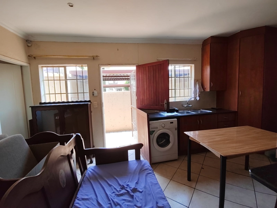 To Let 2 Bedroom Property for Rent in Montana Gauteng