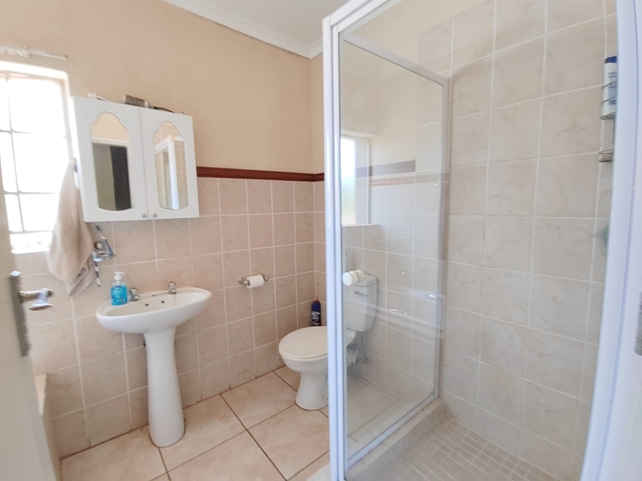 To Let 2 Bedroom Property for Rent in Montana Gauteng