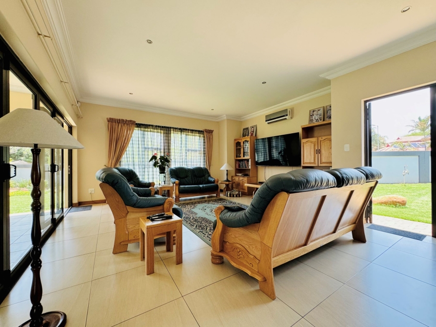 4 Bedroom Property for Sale in Zambezi Country Estate Gauteng