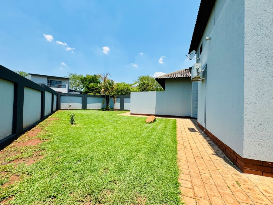 4 Bedroom Property for Sale in Zambezi Country Estate Gauteng