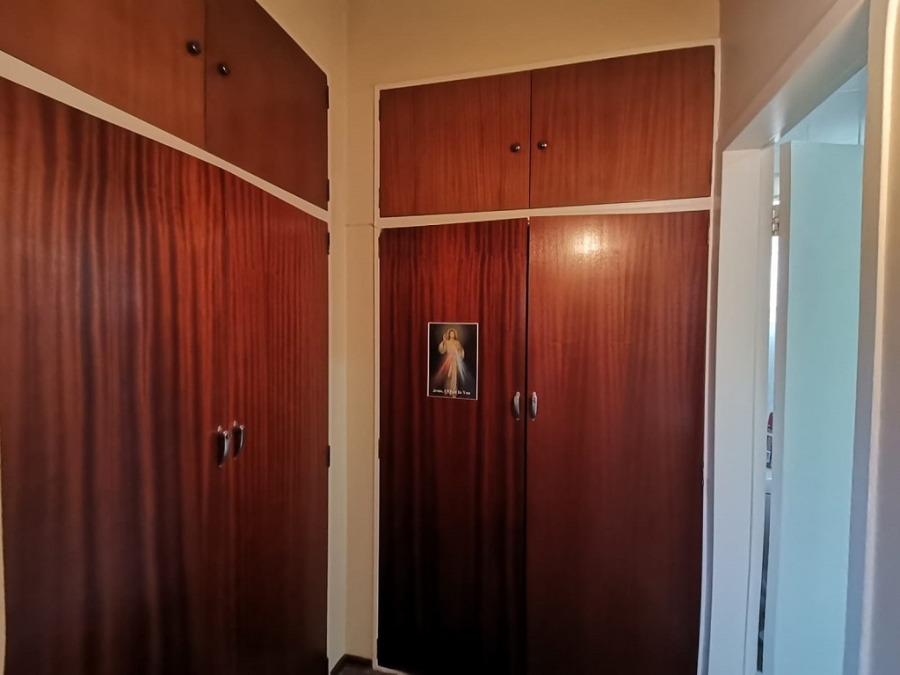 3 Bedroom Property for Sale in Brackenhurst Gauteng