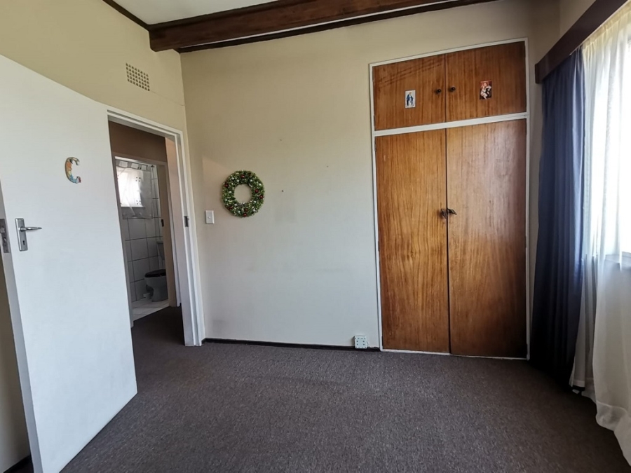 3 Bedroom Property for Sale in Brackenhurst Gauteng