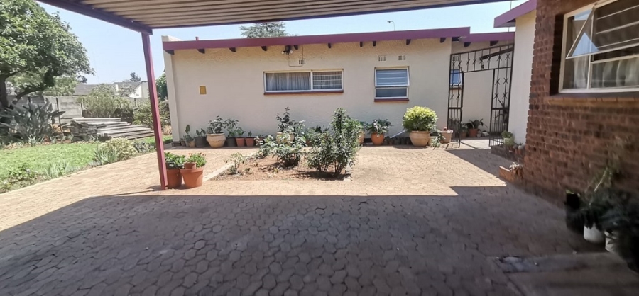 3 Bedroom Property for Sale in Brackenhurst Gauteng