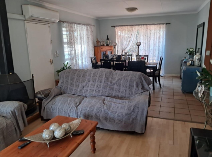 3 Bedroom Property for Sale in Mayberry Park Gauteng