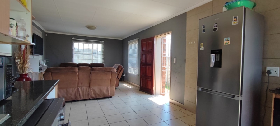 3 Bedroom Property for Sale in Rua Vista Gauteng