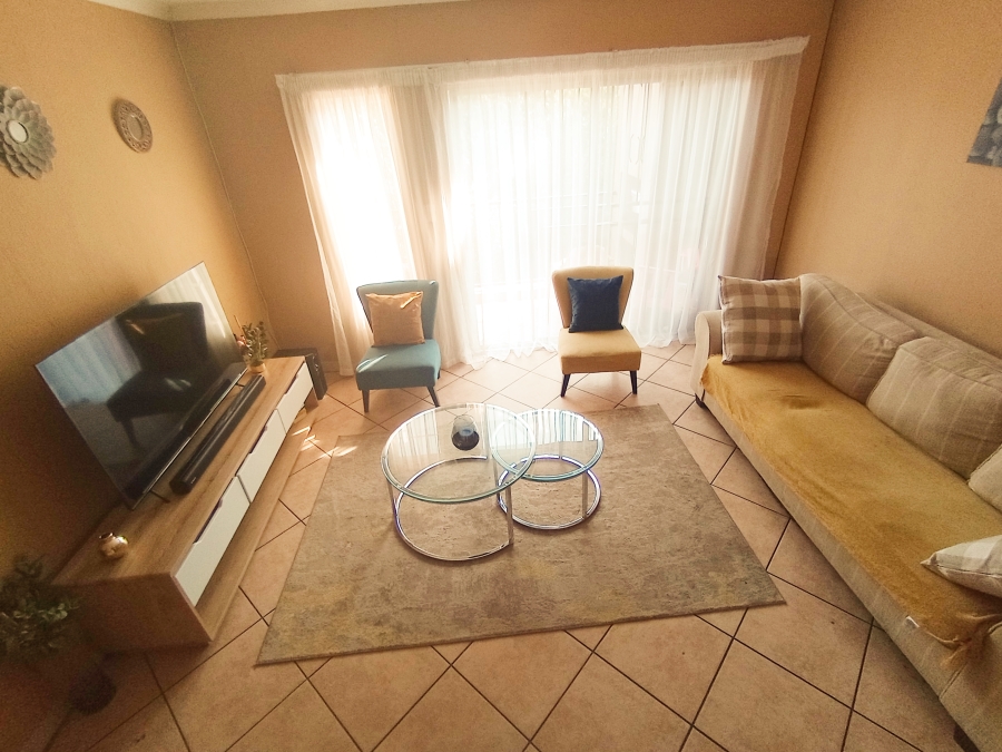 2 Bedroom Property for Sale in Wilgeheuwel Gauteng