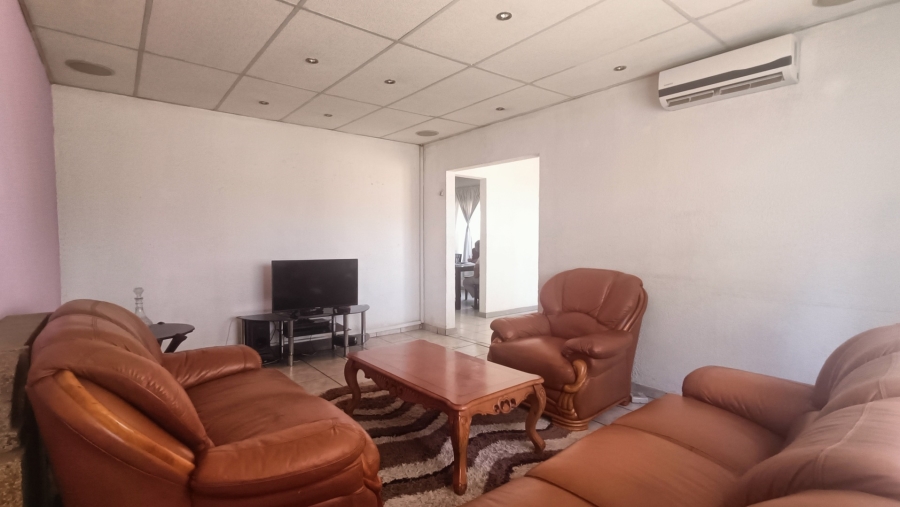 3 Bedroom Property for Sale in Regents Park Gauteng