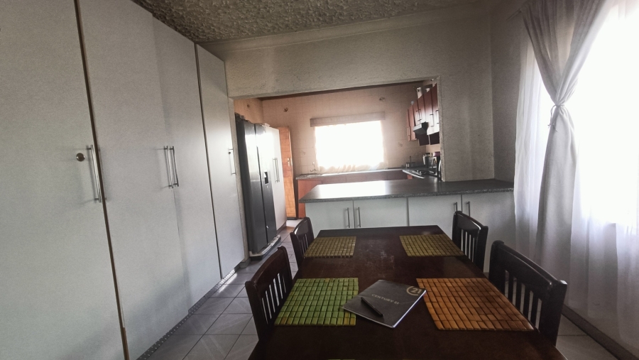 3 Bedroom Property for Sale in Regents Park Gauteng