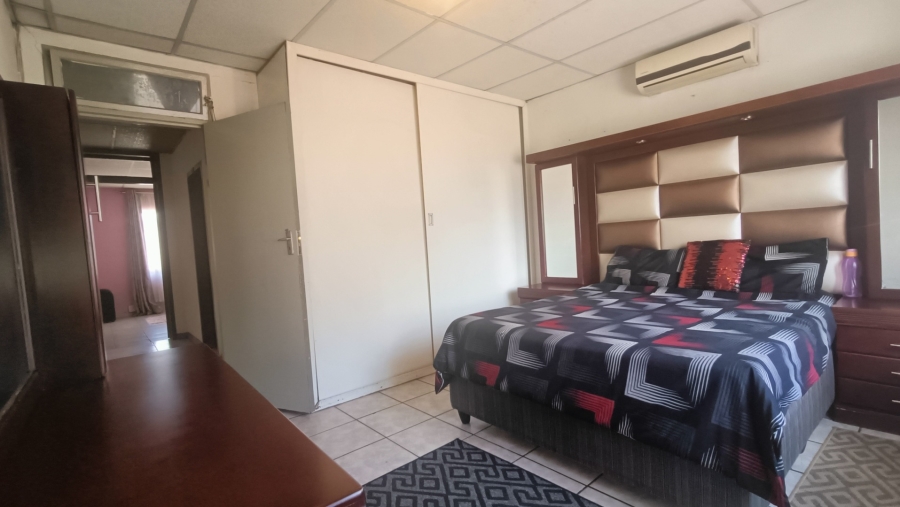 3 Bedroom Property for Sale in Regents Park Gauteng