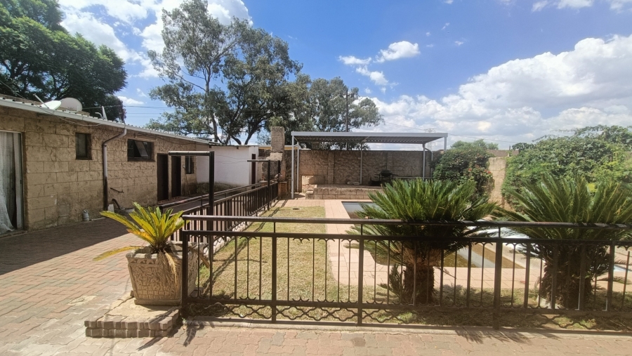 3 Bedroom Property for Sale in Regents Park Gauteng