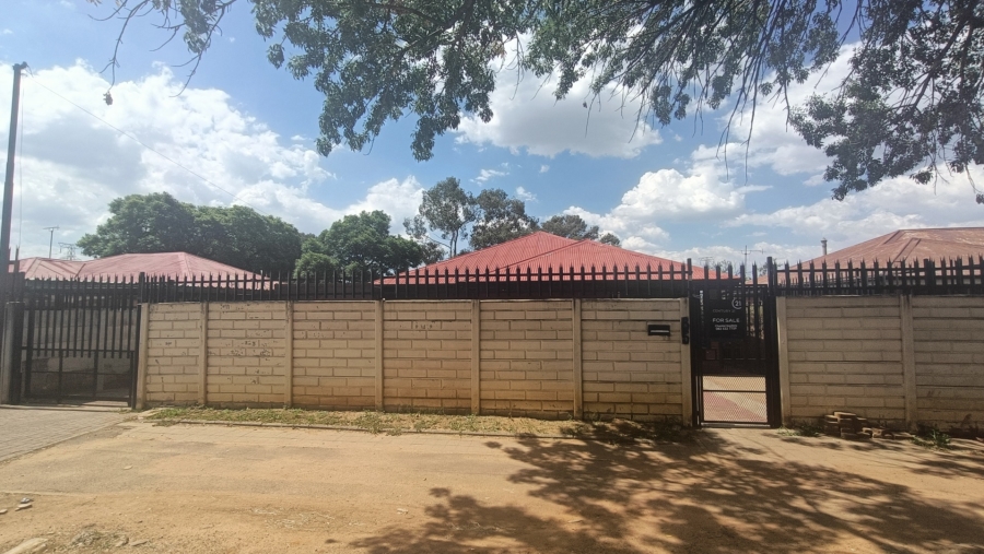 3 Bedroom Property for Sale in Regents Park Gauteng