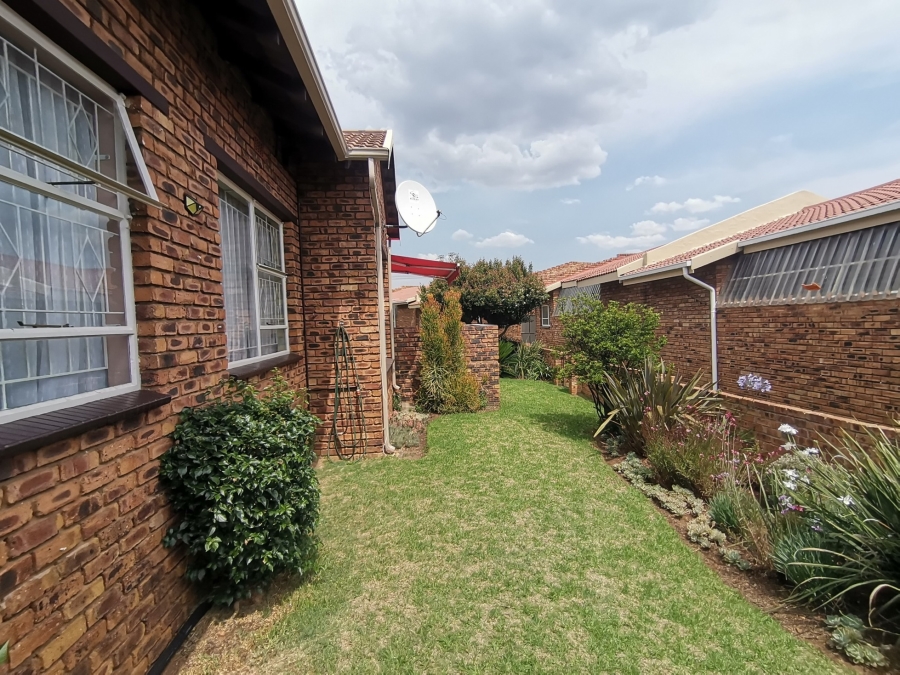 3 Bedroom Property for Sale in Randhart Gauteng