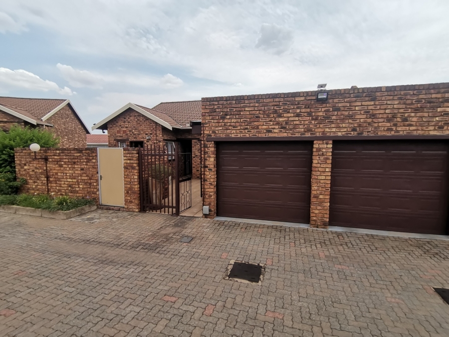 3 Bedroom Property for Sale in Randhart Gauteng