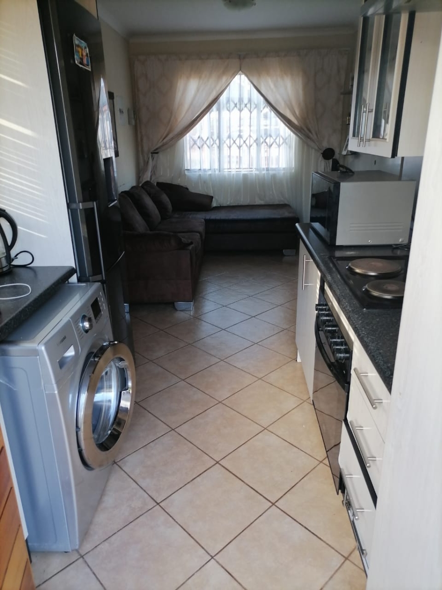 To Let 3 Bedroom Property for Rent in Theresa Park Gauteng