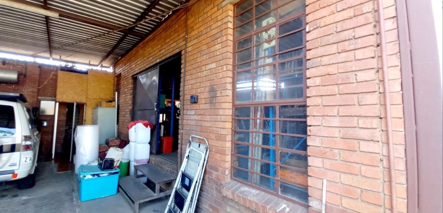 Commercial Property for Sale in Silverton Gauteng