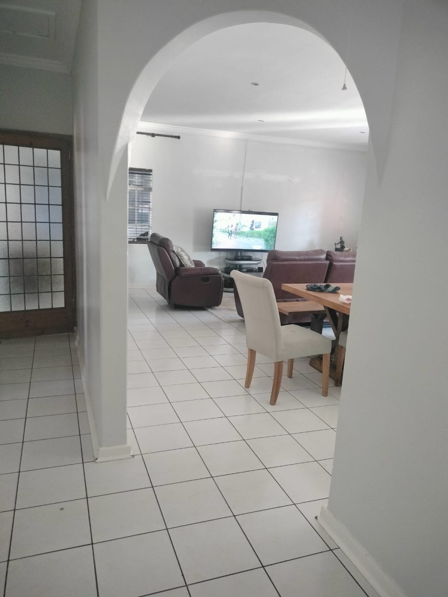 3 Bedroom Property for Sale in Kensington Gauteng