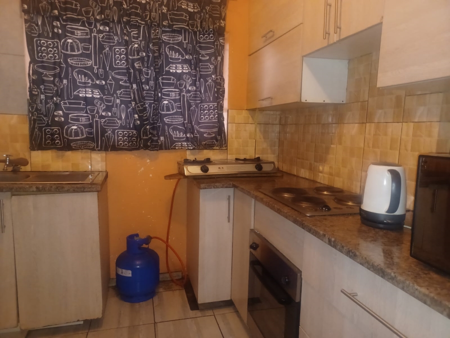 2 Bedroom Property for Sale in Kempton Park Central Gauteng