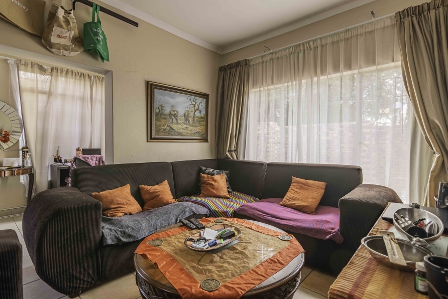 3 Bedroom Property for Sale in Wilro Park Gauteng