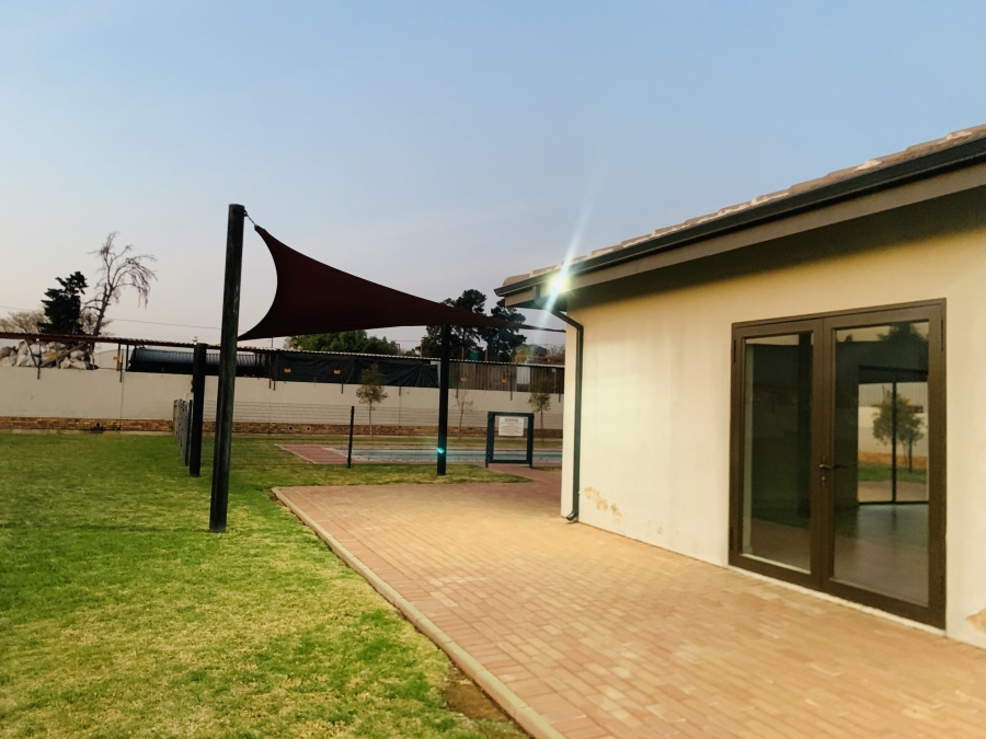 To Let 2 Bedroom Property for Rent in Brentwood Park Gauteng