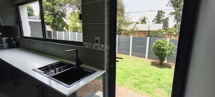 4 Bedroom Property for Sale in Verwoerdpark Gauteng