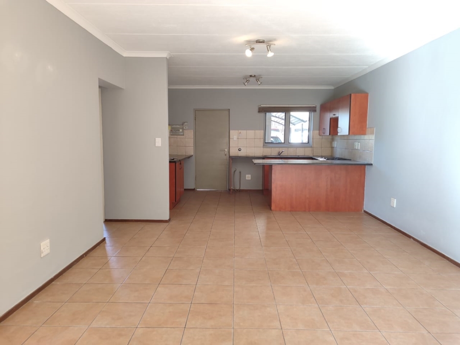 2 Bedroom Property for Sale in Noordwyk Gauteng