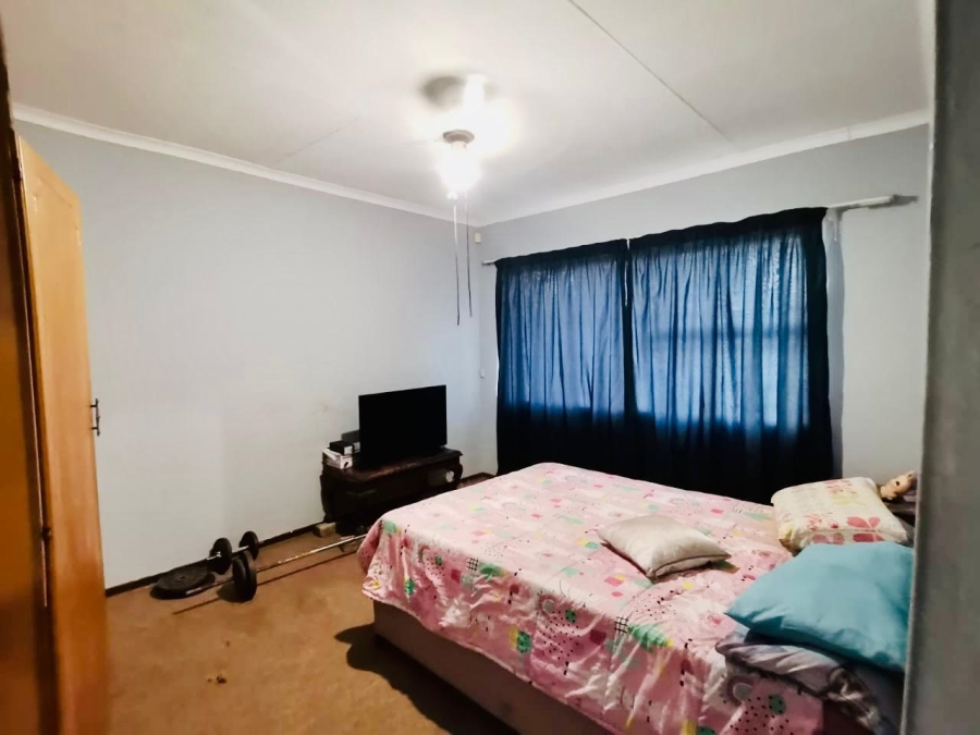 3 Bedroom Property for Sale in Rensburg Gauteng