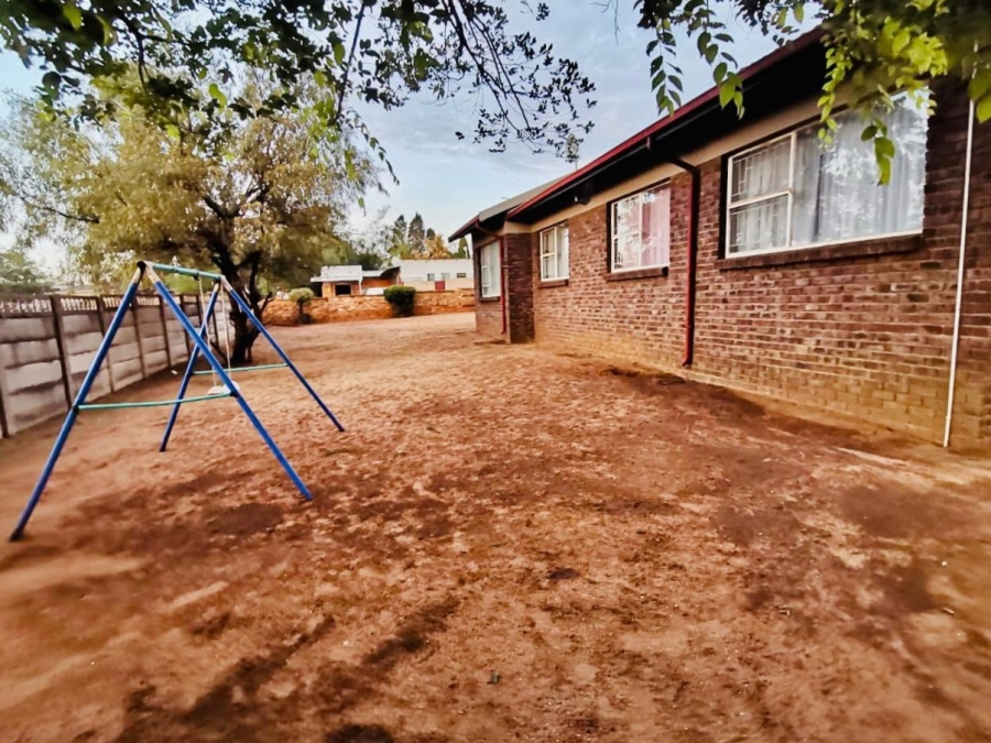 3 Bedroom Property for Sale in Rensburg Gauteng