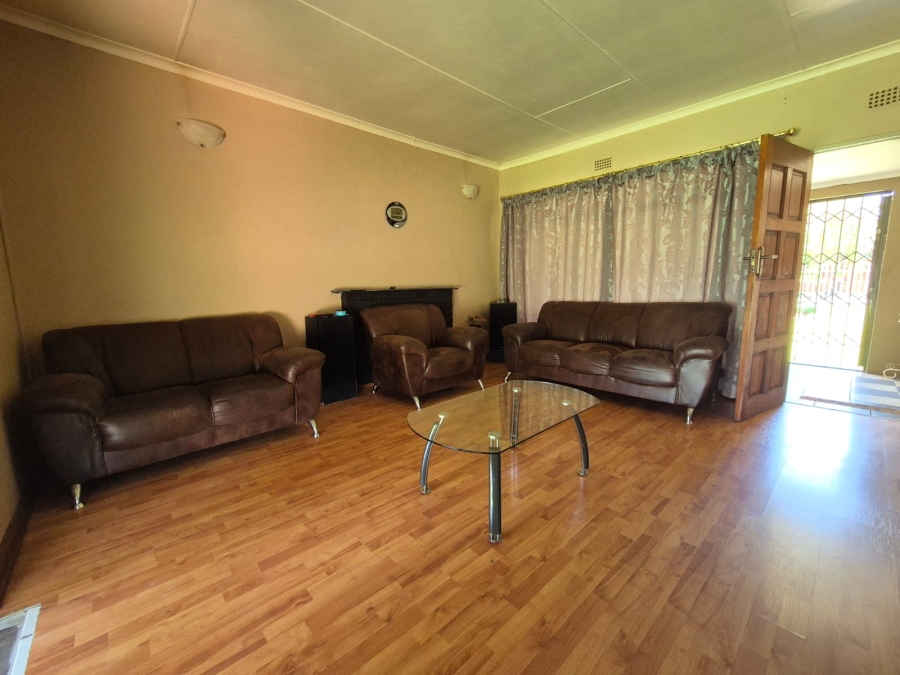 3 Bedroom Property for Sale in Sonland Park Gauteng