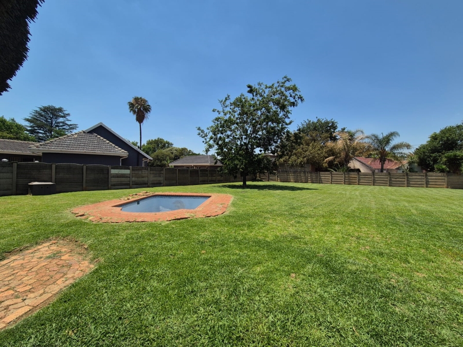 3 Bedroom Property for Sale in Sonland Park Gauteng