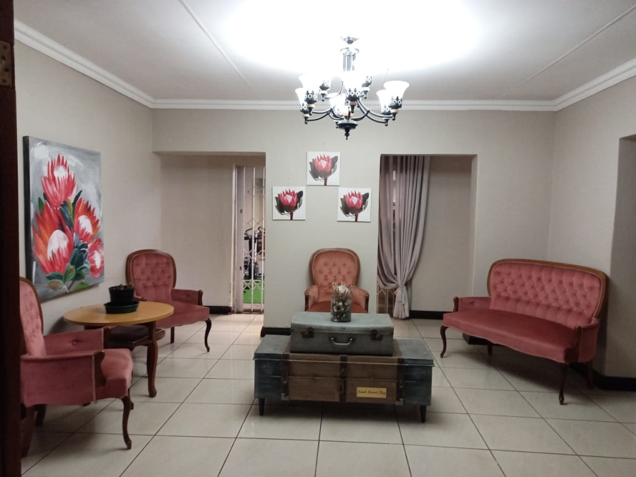 4 Bedroom Property for Sale in Three Rivers Proper Gauteng