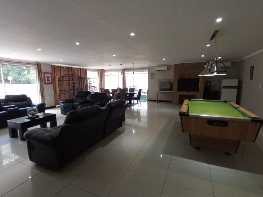 4 Bedroom Property for Sale in Three Rivers Proper Gauteng