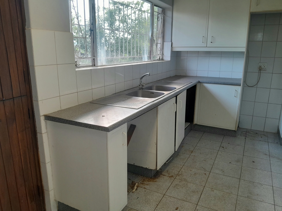 To Let 5 Bedroom Property for Rent in Buccleuch Gauteng