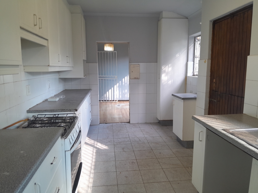 To Let 5 Bedroom Property for Rent in Buccleuch Gauteng