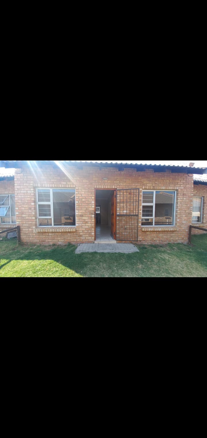 2 Bedroom Property for Sale in Riversdale Gauteng