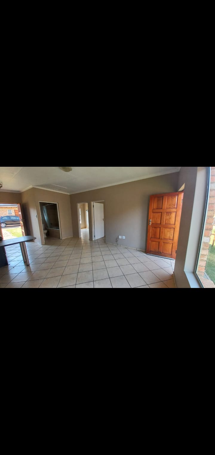 2 Bedroom Property for Sale in Riversdale Gauteng