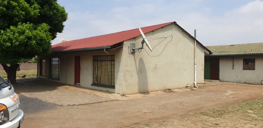 1 Bedroom Property for Sale in Mapleton Gauteng