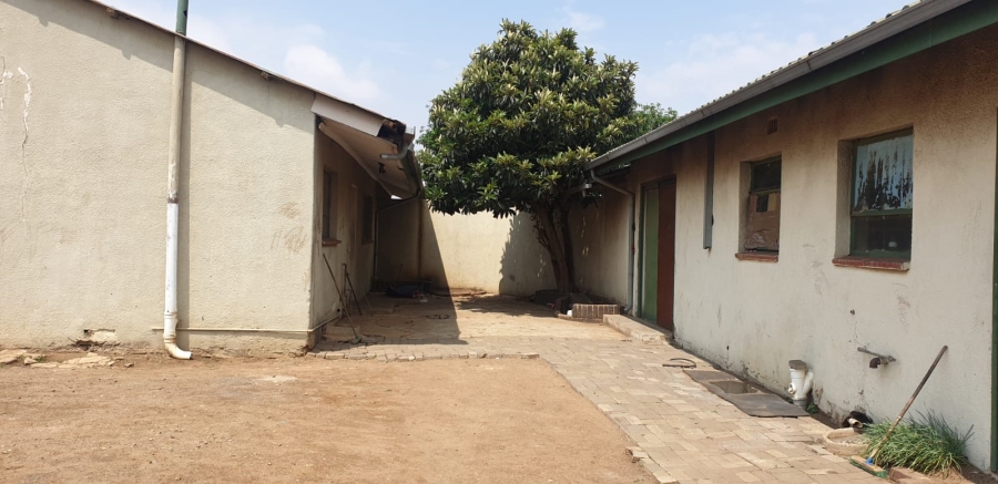 1 Bedroom Property for Sale in Mapleton Gauteng